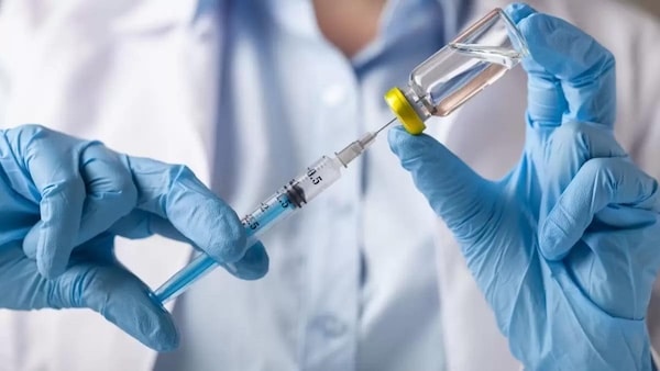 Les effets secondaires du vaccin contre le COVID-19 pourraient persister plusieurs années après son administration