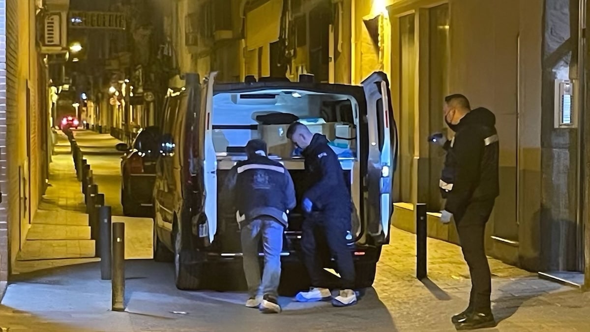 Une octogénaire retrouvée morte, un pic à brochette planté dans le thorax à Montreuil